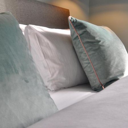 Bridge Street Apartments. Boutique Style Luxury, In The Heart Of Taunton. الغرفة الصورة