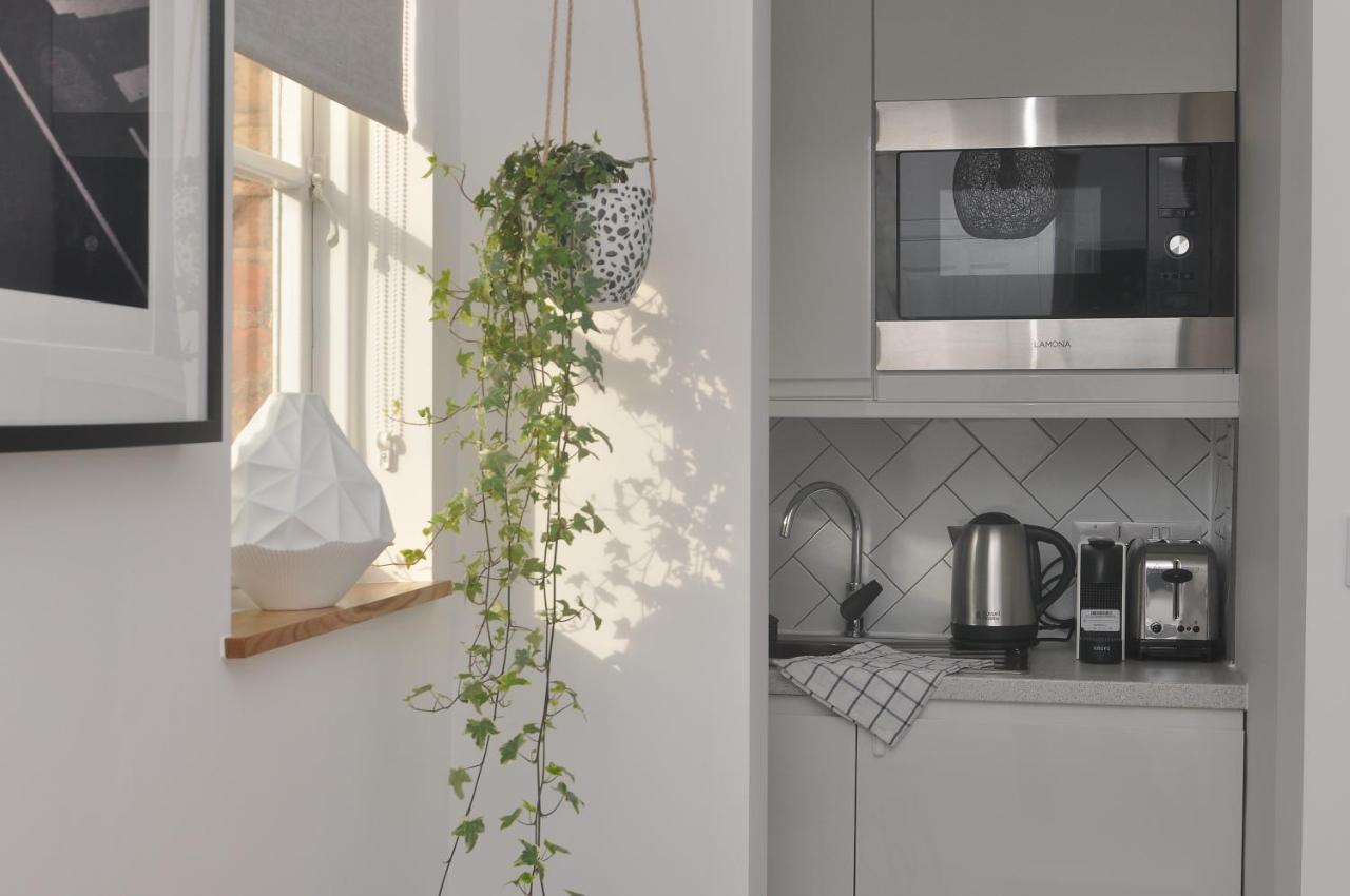 Bridge Street Apartments. Boutique Style Luxury, In The Heart Of Taunton. المظهر الخارجي الصورة