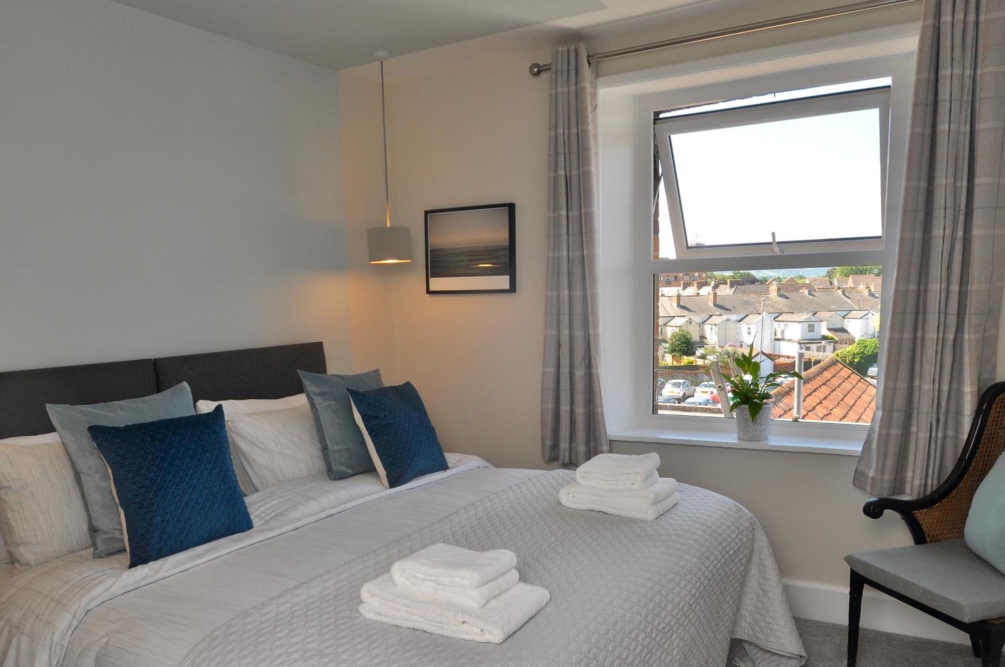 Bridge Street Apartments. Boutique Style Luxury, In The Heart Of Taunton. الغرفة الصورة